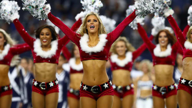 cow cheer christmas